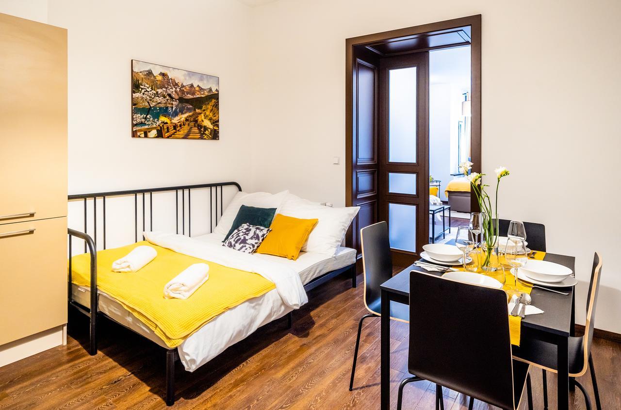 Unique Central Square Business Apt. Hradec Králové 外观 照片
