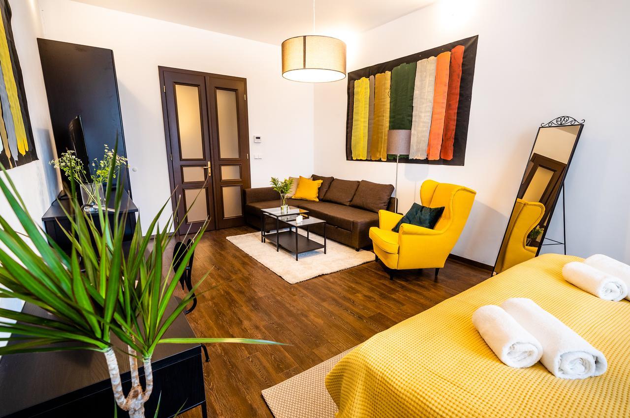 Unique Central Square Business Apt. Hradec Králové 外观 照片